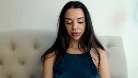 Snapshot of mika_gold7 chatting on November 2025 05:57:02 PM Mika online show from November 2025 05:57:02 PM