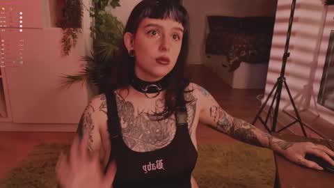 mika_moon_ online show from October 2025 06:38:02 PM