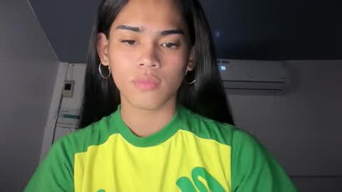 Snapshot of mika_pedersen chatting on September 2025 07:55:02 AM mika_pedersen online show from September 2025 07:55:02 AM