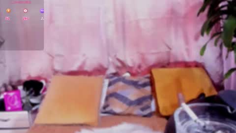 Mikaela Lust online show from October 2025 01:58:01 PM