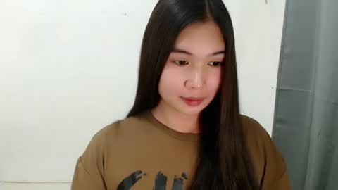 Kyla online show from October 2025 09:48:01 PM