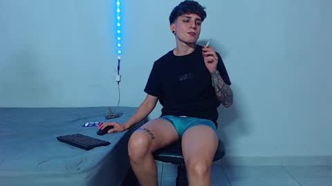 Snapshot of mike777jr chatting on October 2025 04:46:02 AM Mike IMDEPENDIENT MODEL online show from October 2025 04:46:02 AM