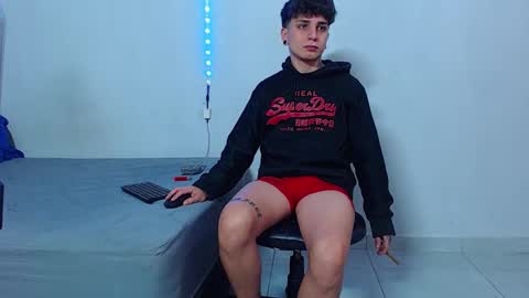 Snapshot of mike777jr chatting on October 2025 01:34:02 PM Mike IMDEPENDIENT MODEL online show from October 2025 01:34:02 PM