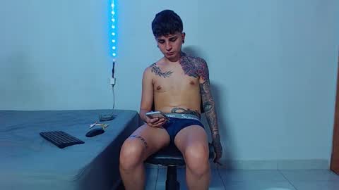 Snapshot of mike777jr chatting on November 2025 02:10:02 AM Mike IMDEPENDIENT MODEL online show from November 2025 02:10:02 AM