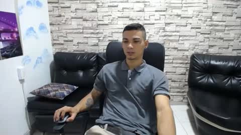 mike vega online show from September 2025 04:42:01 PM