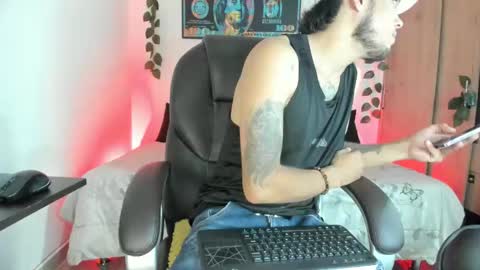 mikee_scooth online show from February 2025 03:43:01 AM