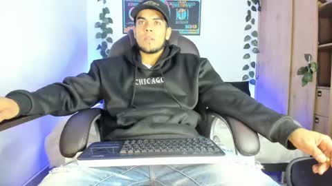 mikee_scooth online show from February 2025 02:09:02 AM