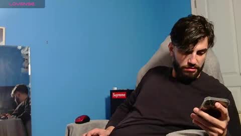 Snapshot of mikehawk1589 chatting on January 2025 09:08:02 AM mikehawk1589 online show from January 2025 09:08:02 AM