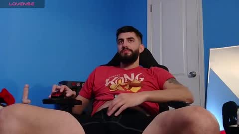 Snapshot of mikehawk1589 chatting on March 2025 05:13:01 AM mikehawk1589 online show from March 2025 05:13:01 AM