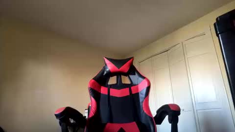 mikeiron126150 online show from October 2025 09:37:01 PM