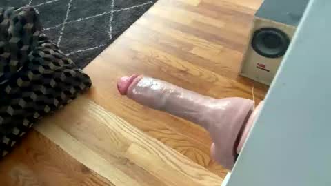 mikek_600 online show from September 2025 05:46:01 PM