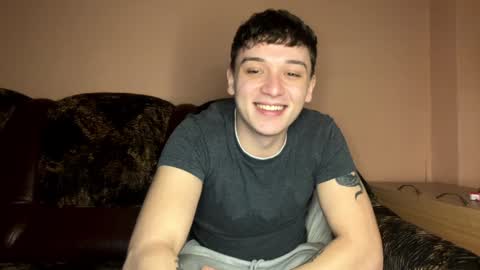 MikeLaur online show from February 2025 07:10:01 PM