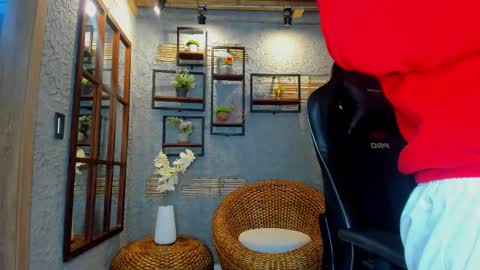 Snapshot of mikepark_ chatting on September 2025 11:10:02 AM MIKE PARK online show from September 2025 11:10:02 AM