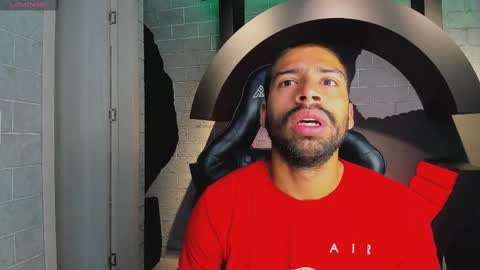 Snapshot of mikepark_ chatting on September 2025 11:13:02 AM MIKE PARK online show from September 2025 11:13:02 AM