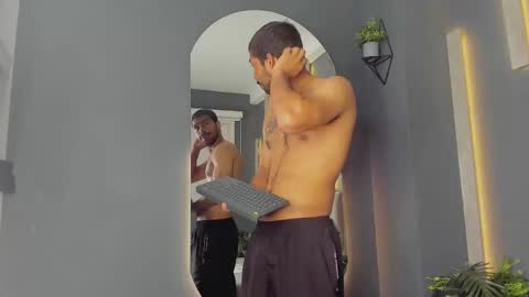 Snapshot of mikepark_ chatting on October 2025 11:13:02 AM MIKE PARK online show from October 2025 11:13:02 AM