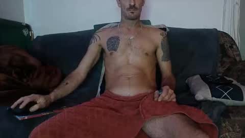 Snapshot of mikesexyslim chatting on November 2025 01:17:01 AM mikesexyslim online show from November 2025 01:17:01 AM