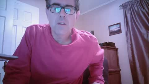 Snapshot of mikewulds chatting on October 2025 11:14:01 PM Mike online show from October 2025 11:14:01 PM