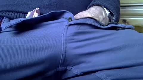 mikeybed online show from December 2024 01:44:02 PM