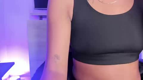 Mikeyla  online show from September 2025 02:27:01 PM