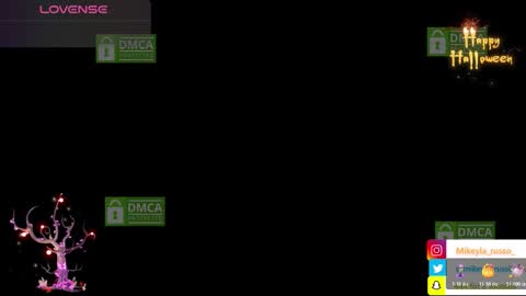 Mikeyla  online show from October 2025 09:41:01 PM