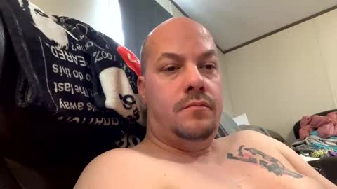 mikeylikesit2222 online show from January 2025 05:44:02 PM