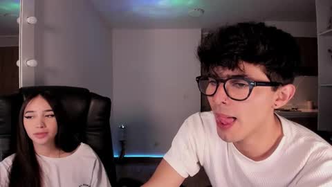 VIOLETAMIKE online show from November 2025 01:39:02 AM