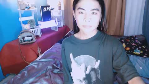 Snapshot of mikhayla_and_zeus_room chatting on December 2024 02:31:02 AM Mikhayla and Zeus online show from December 2024 02:31:02 AM