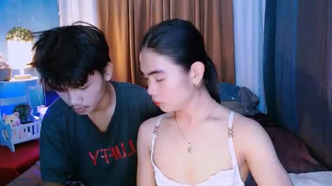 Snapshot of mikhayla_and_zeus_room chatting on December 2024 06:04:01 AM Mikhayla and Zeus online show from December 2024 06:04:01 AM