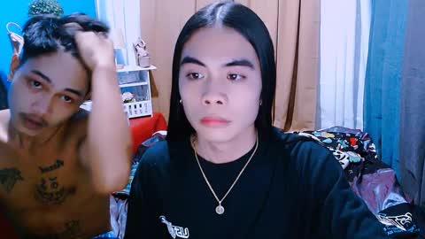 Snapshot of mikhayla_and_zeus_room chatting on December 2024 02:37:02 PM Mikhayla and Zeus online show from December 2024 02:37:02 PM