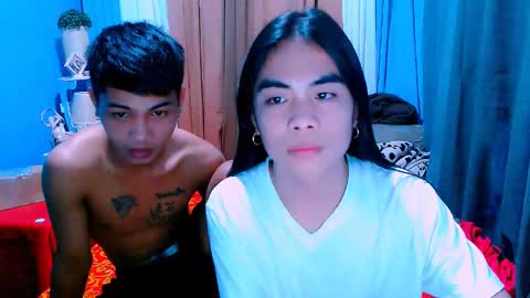 Snapshot of mikhayla_and_zeus_room chatting on February 2025 02:04:01 AM Mikhayla and Zeus online show from February 2025 02:04:01 AM