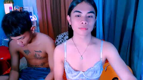 Snapshot of mikhayla_and_zeus_room chatting on March 2025 11:40:01 AM Mikhayla and Zeus online show from March 2025 11:40:01 AM