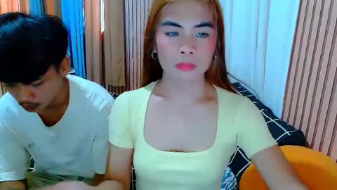 Snapshot of mikhayla_and_zeus_room chatting on October 2025 05:07:02 AM Mikhayla and Zeus online show from October 2025 05:07:02 AM