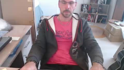 Snapshot of mikmik91 chatting on October 2025 10:04:01 AM mikmik91 online show from October 2025 10:04:01 AM