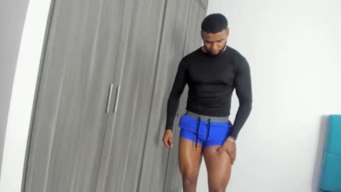 Snapshot of miky_xxx chatting on October 2025 03:15:01 AM Miky online show from October 2025 03:15:01 AM