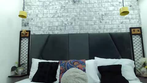 Snapshot of mila_adamss chatting on February 2025 10:59:02 AM mila_adamss online show from February 2025 10:59:02 AM