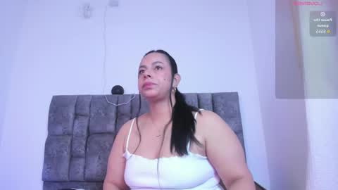 Snapshot of mila_chic chatting on November 2025 09:20:01 PM mila online show from November 2025 09:20:01 PM