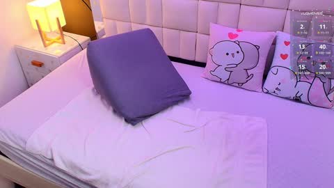 Milena  online show from January 2025 02:41:01 PM