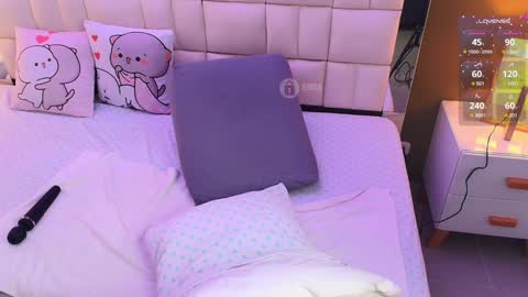 Milena  online show from January 2025 11:13:01 AM