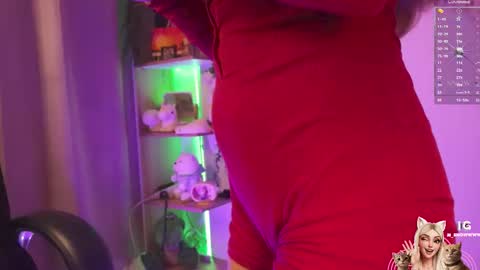 M I L A  online show from November 2025 11:53:02 AM