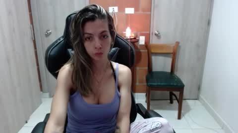 milacoxx8819 online show from March 2025 01:16:01 AM