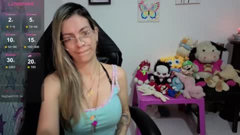 milacoxx8819 online show from September 2025 11:39:02 PM