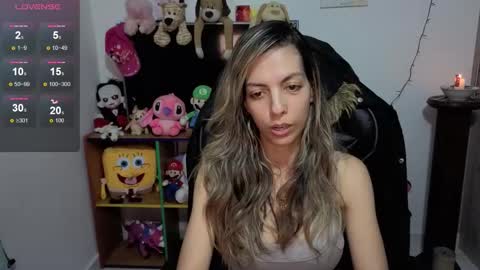 Snapshot of milacoxx8819 chatting on November 2025 11:36:02 PM milacoxx8819 online show from November 2025 11:36:02 PM