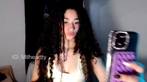 Milah online show from October 2025 03:03:02 PM