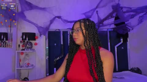 Snapshot of milahall__ chatting on October 2025 04:24:01 AM Milenna online show from October 2025 04:24:01 AM