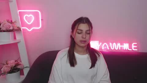 milanaangelas online show from December 2024 11:46:01 AM