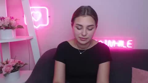 milanaangelas online show from January 2025 11:56:02 AM