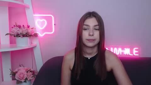 milanaangelas online show from February 2025 05:46:02 AM