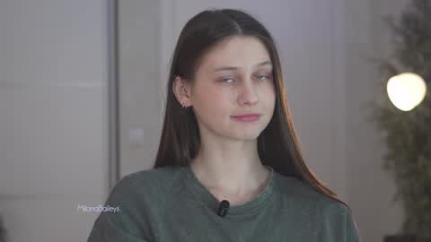 Milana   online show from January 2025 04:09:01 PM