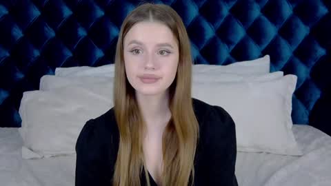 MilanaBalmain online show from December 2024 08:07:02 AM