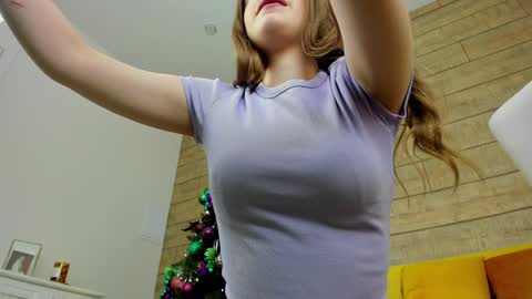 MilanaBalmain online show from December 2024 12:16:02 PM